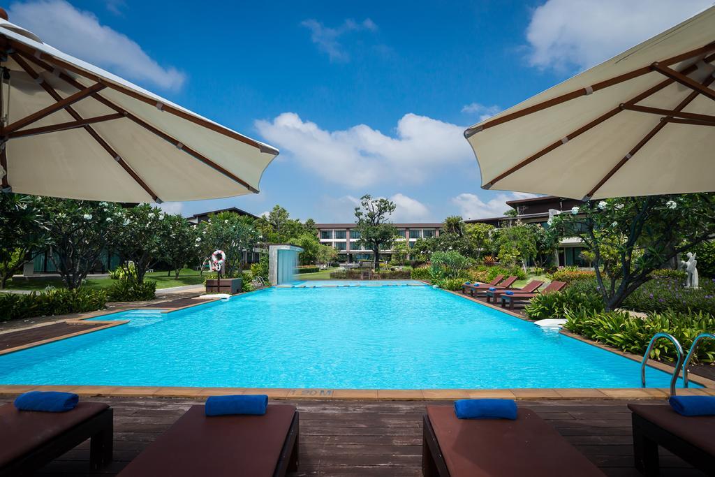 i Tara Resort&Spa Haad Chao Samran Exterior foto