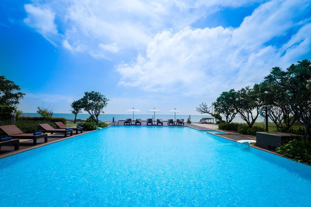 i Tara Resort&Spa Haad Chao Samran Exterior foto